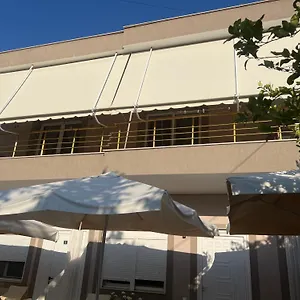 Apartament Villaroel 2 -apartments Near The, Wlora